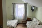 Pokój trzyosobowy z prywatnymi udogodnieniami - 2